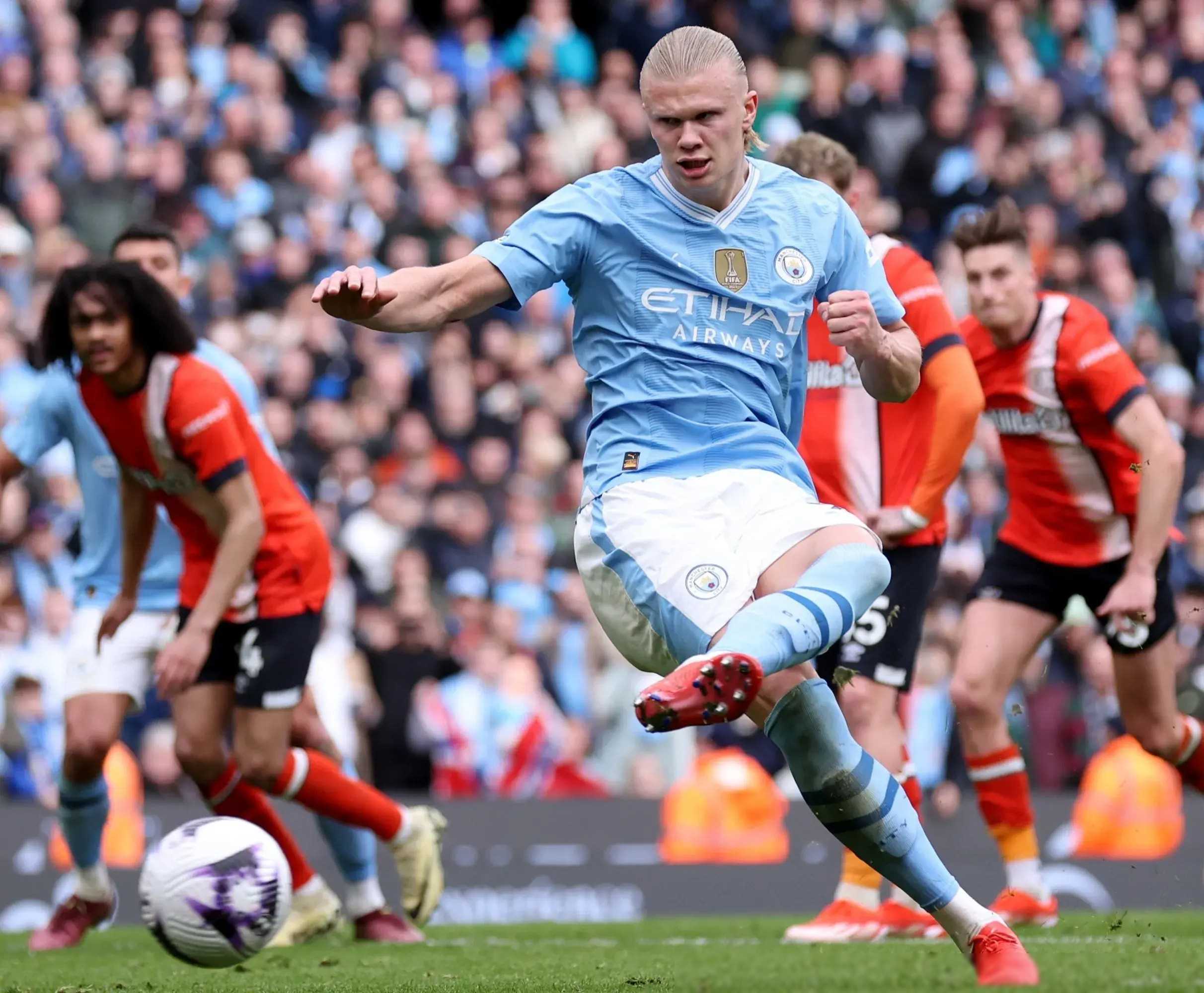 曼城重整旗鼓,凭借进攻实力再度取胜的简单介绍 曼城重整旗鼓,凭借进攻实力再度取胜的简单介绍