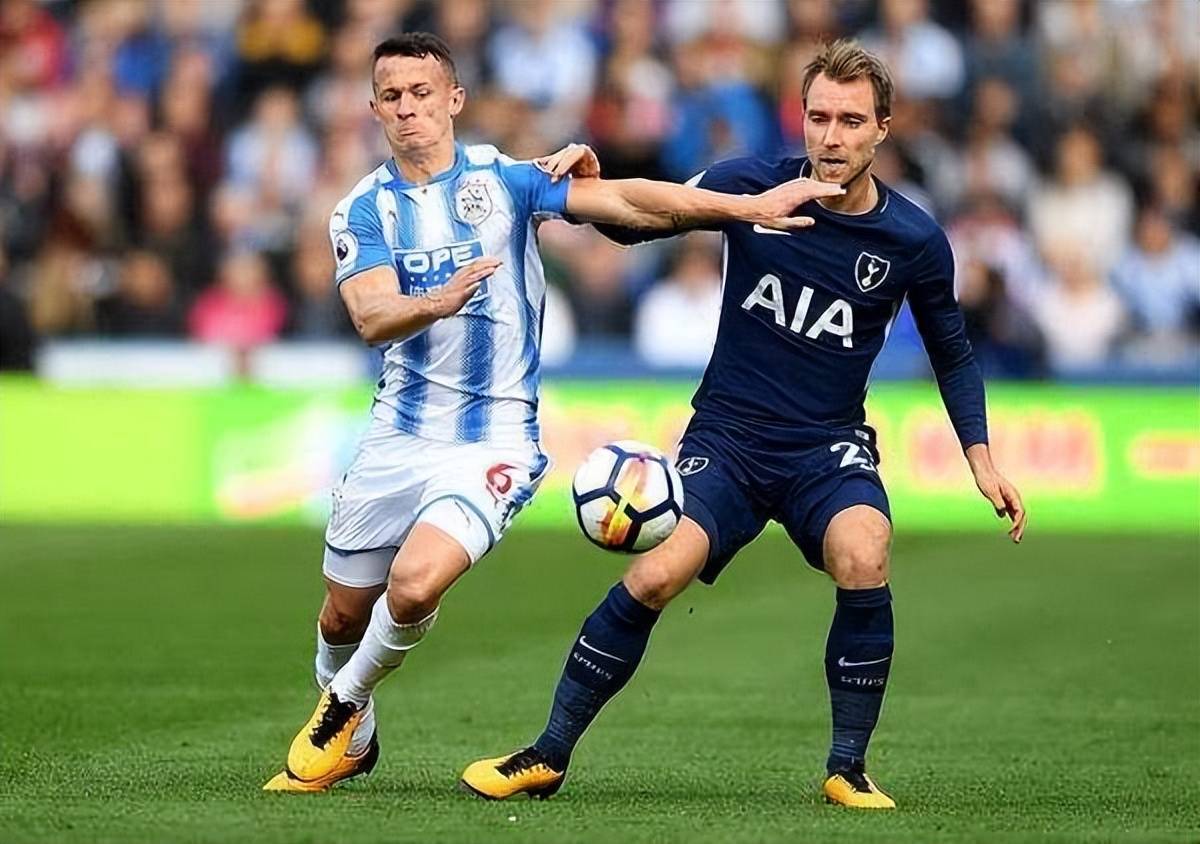 包含哈德斯菲尔德主场击败博尔顿,喜迎胜利的词条 包含哈德斯菲尔德主场击败博尔顿,喜迎胜利的词条