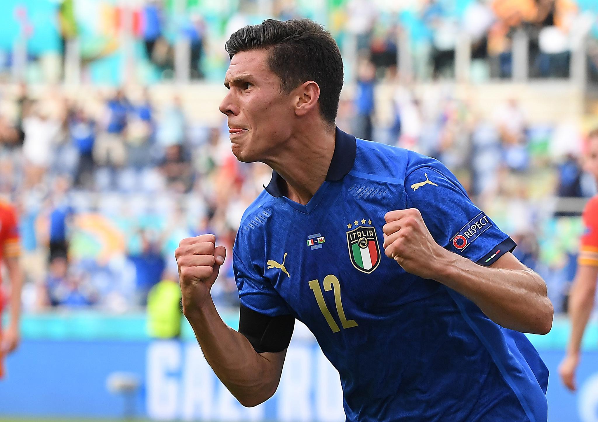 意大利足球赛事评选最佳球员，实力卓越受赞誉