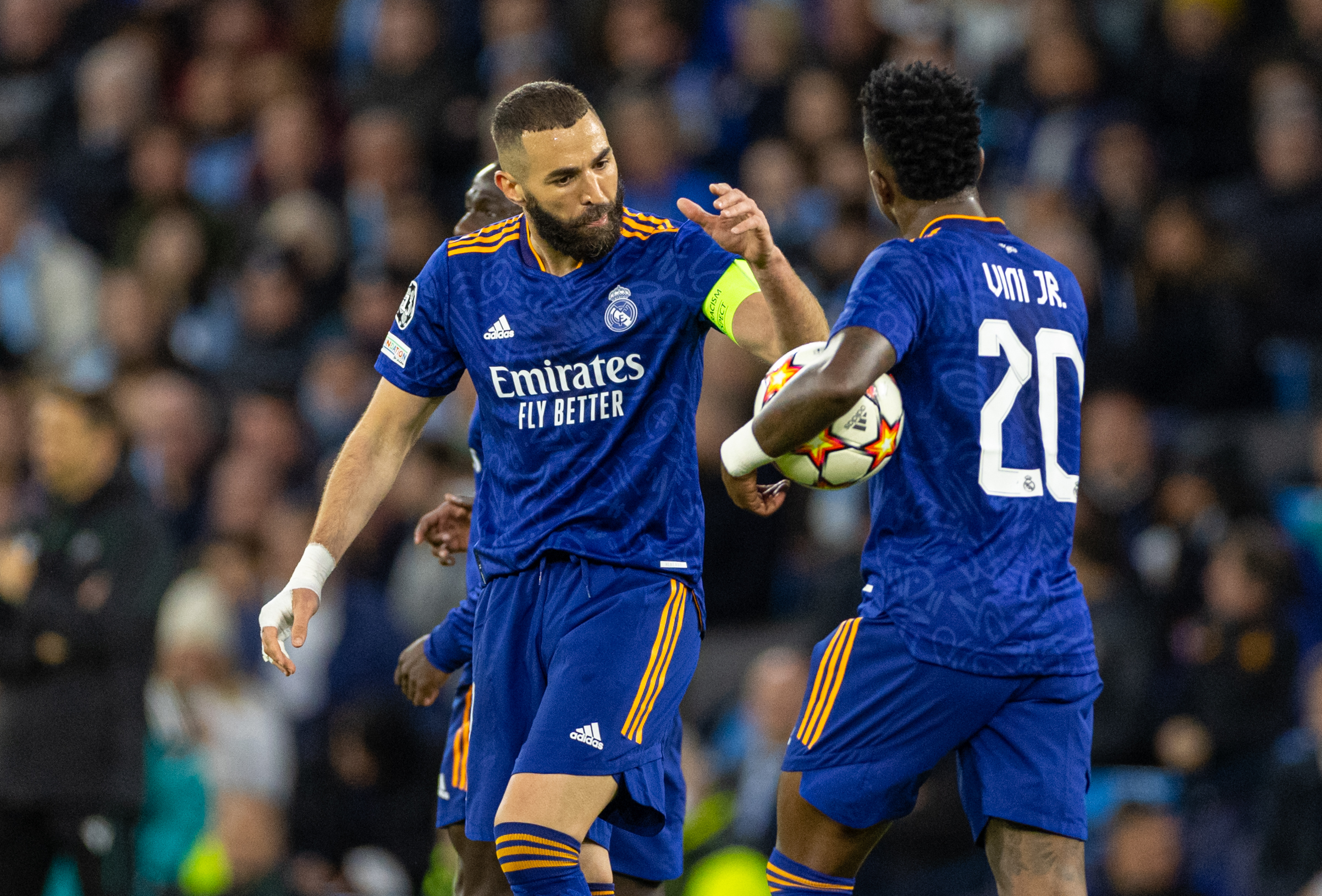 关于欧冠半决赛战火重燃,四强争夺一触即发的信息 关于欧冠半决赛战火重燃,四强争夺一触即发的信息