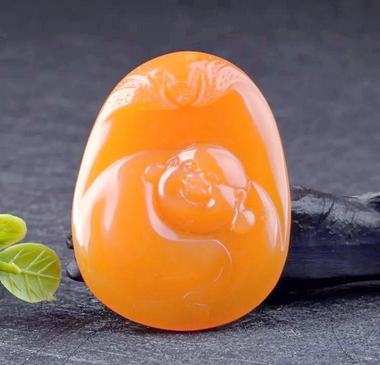 黑山主场逆转制胜,成功跻身晋级行列 黑山主场逆转制胜,成功跻身晋级行列