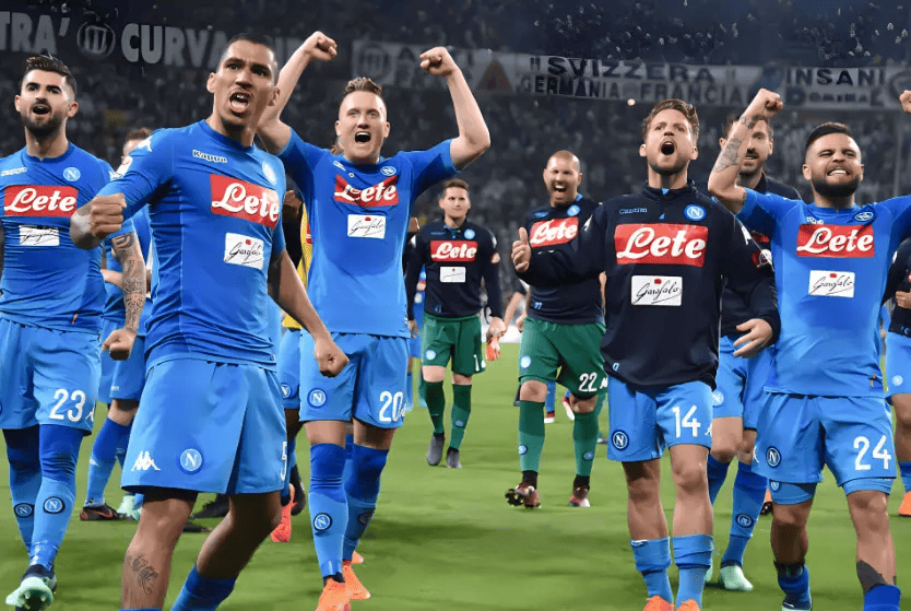 包含那不勒斯客场演绎进攻盛宴，持续保持不败的词条