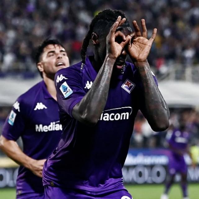 包含佛罗伦萨球队士气高涨，期待下一场胜利的词条