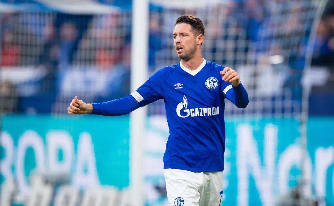 关于柏林赫塔击败劲旅，继续保持领先优势的信息