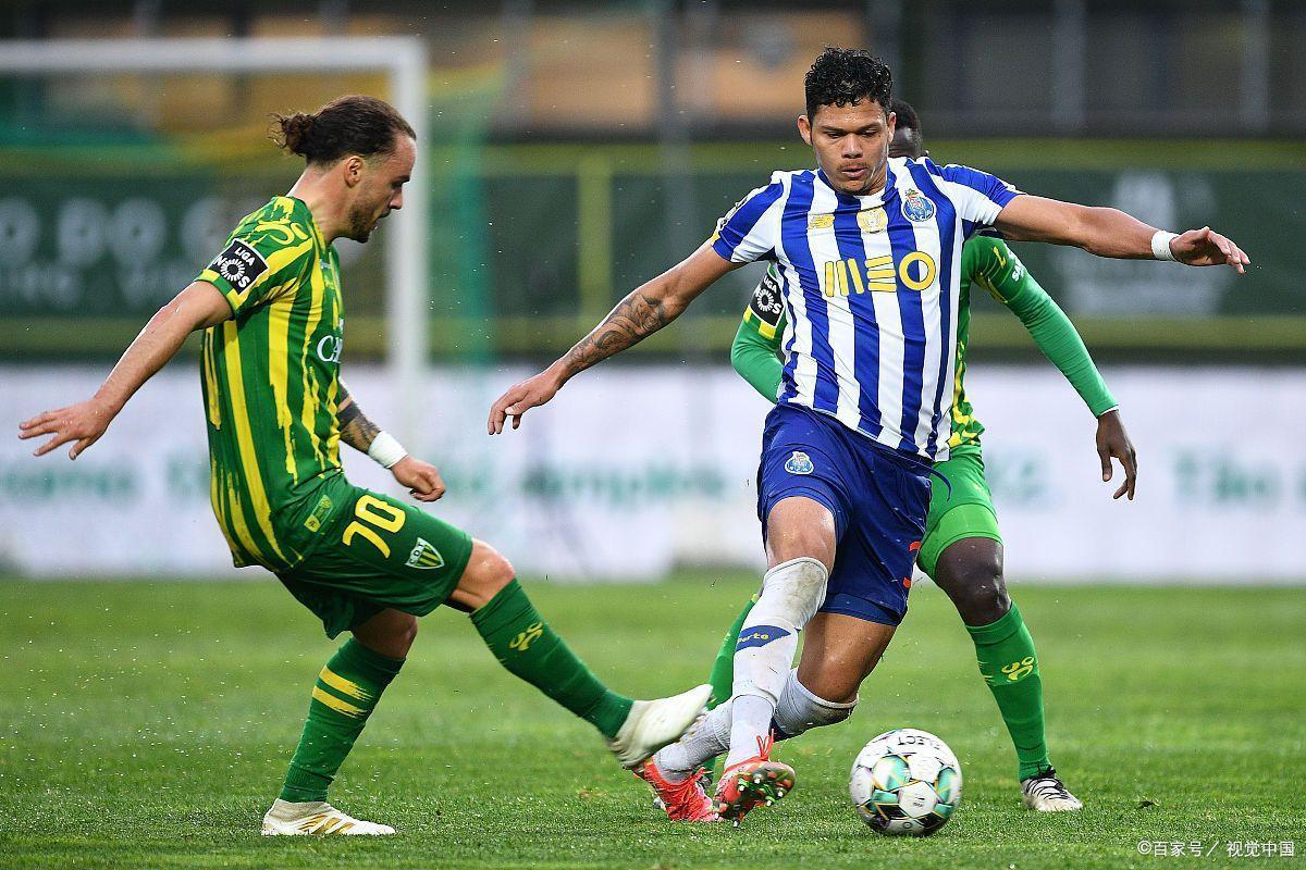 波尔图队士气高涨客场豪取三分