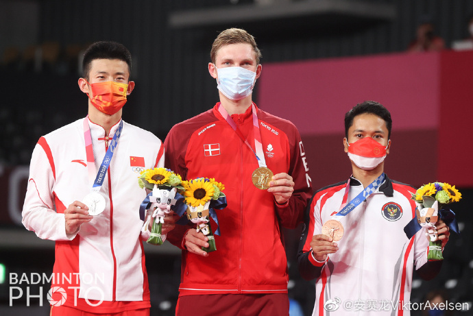 关于丹麦羽毛球队完胜印尼羽毛球队,谌龙统治全场的信息 关于丹麦羽毛球队完胜印尼羽毛球队,谌龙统治全场的信息