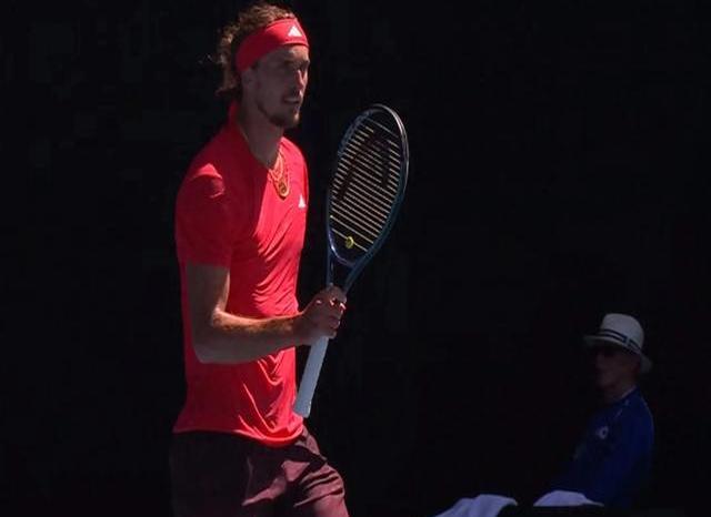 年终总决赛险胜澳网，兹维列夫关键制胜