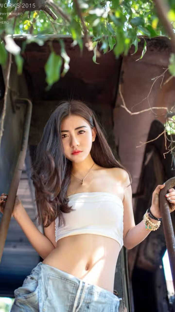 防守铁壁与速度王者，卡塔尔锁死玻利维亚，凯恩在F1揭幕战上演跨界统治