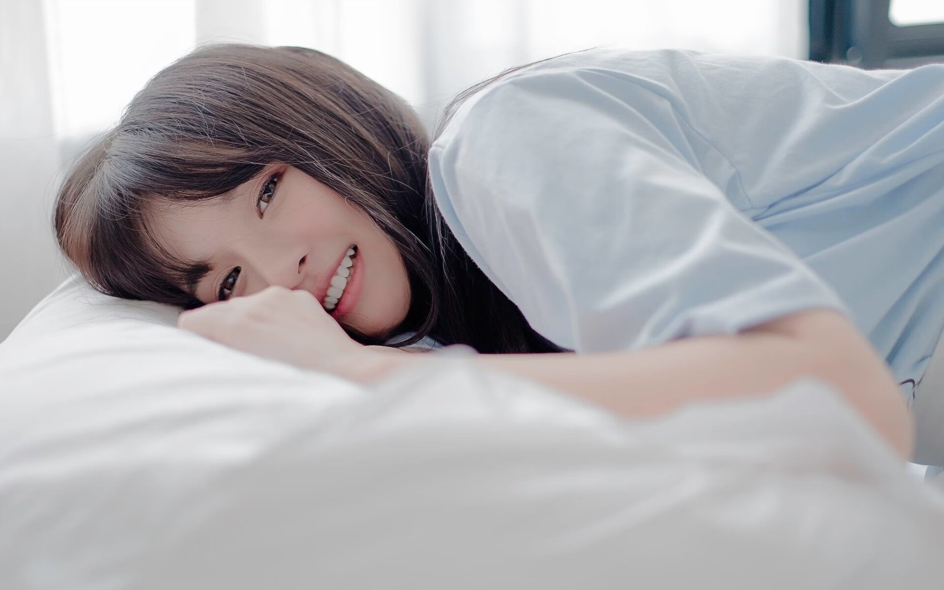 西决生死战，威尔士一波带走日本，足球场上演抢七风暴